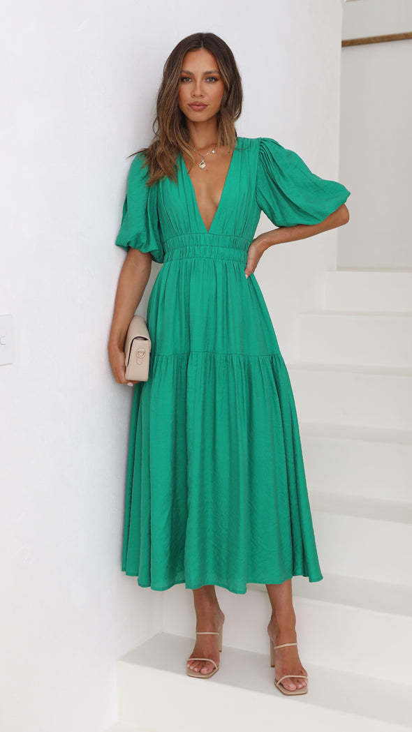 Valenzora | Eng anliegendes Midikleid
