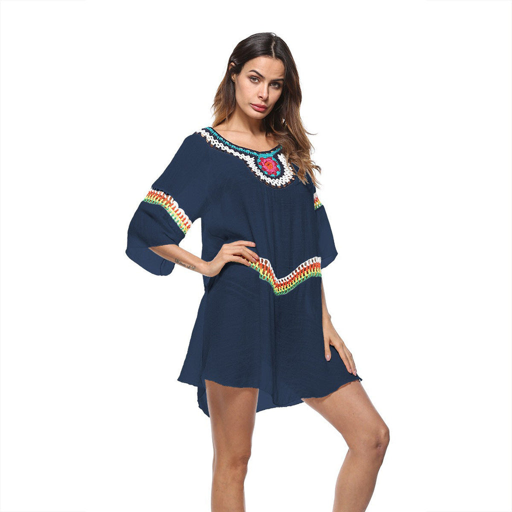 Women's beach tunic with colorful embroidery and wide sleeves, size S