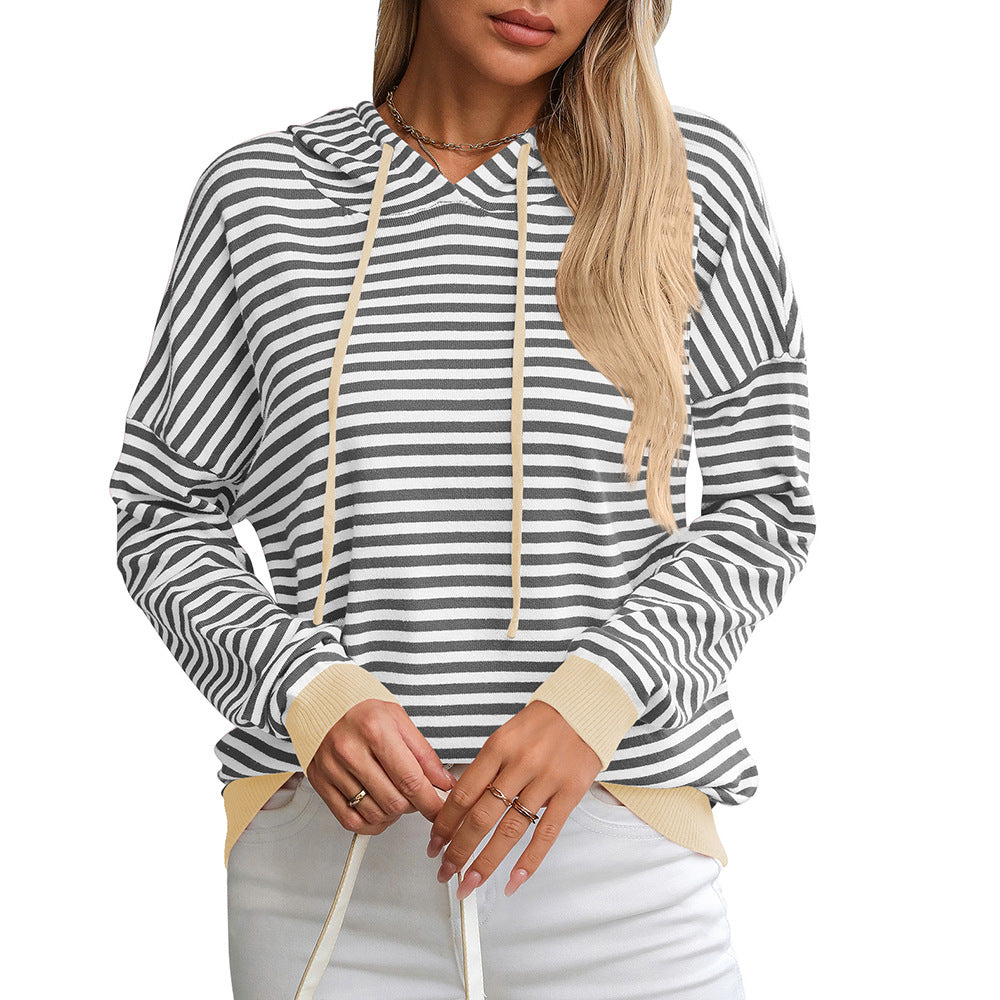 Women's striped hoodie with a relaxed fit and contrasting details, size S