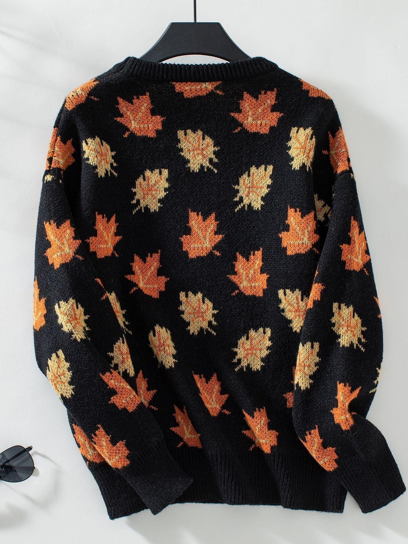 Valenzora Ahornblatt-Jacquard-Freizeitpullover