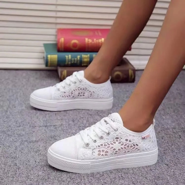 Valenzora | Women's lace platform sneakers – Elegant and breathable style