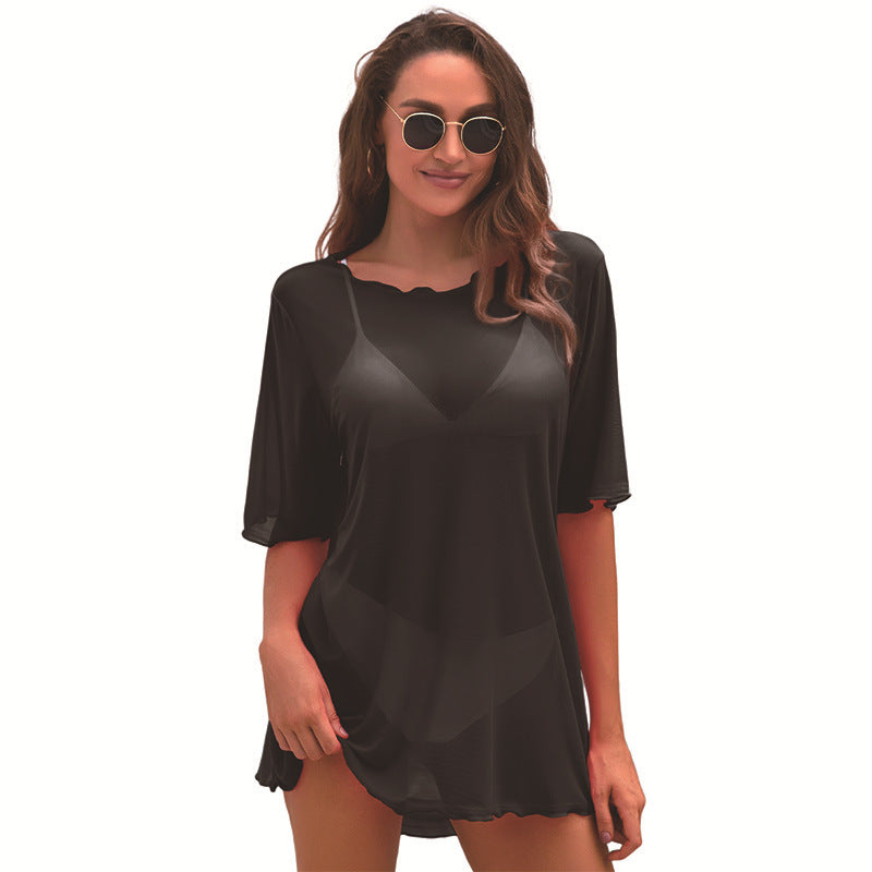 Women's beach cover-up with a relaxed fit, size