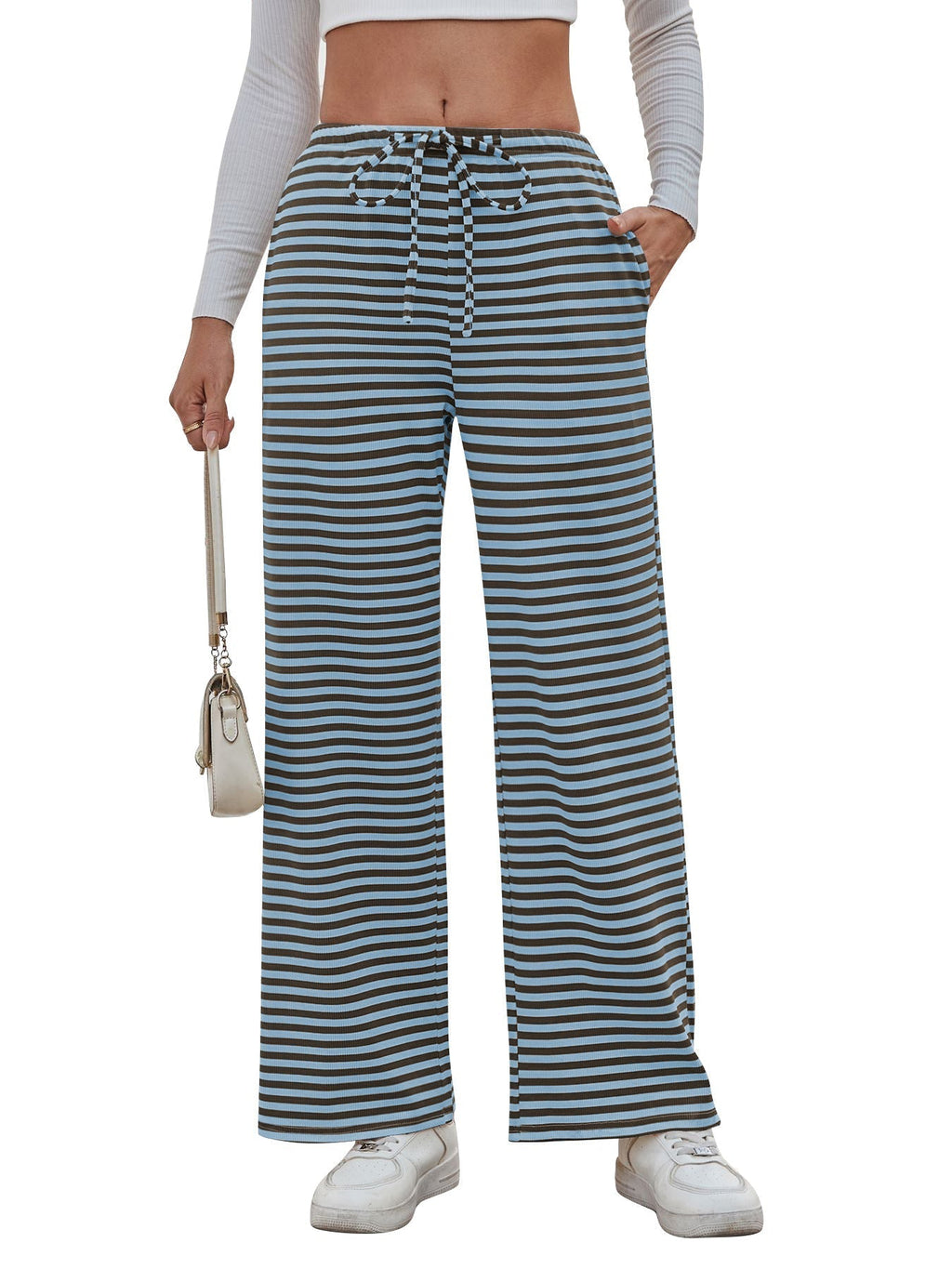 Women's wide-legged striped trousers with elasticated waistband and drawstring, size