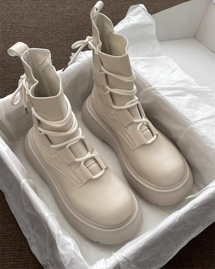 Valenzora | Thick veteran boots
