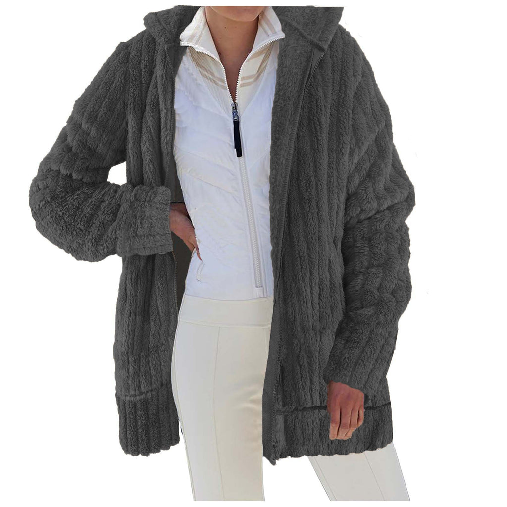 Women's cozy jacket with soft, textured material and high collar, size [size missing]