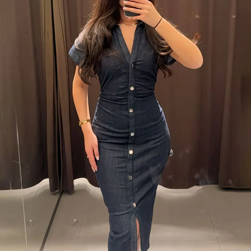 Women's knee-length denim dress with elegant button design, size