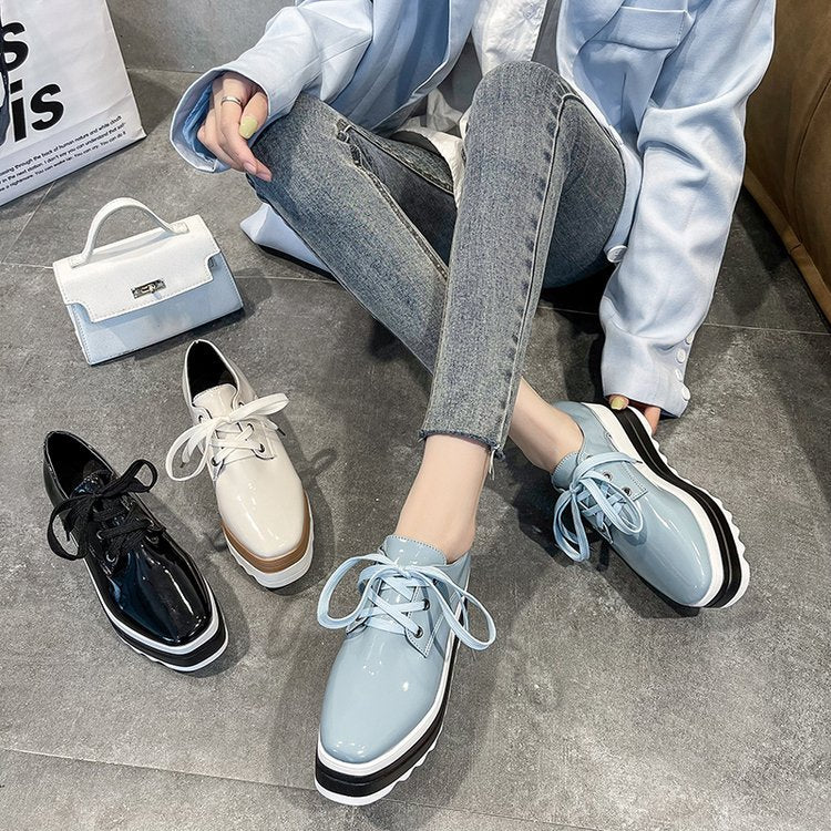 Women's fashionable platform sneakers with a chic shine and comfortable sole construction, size Valenzora