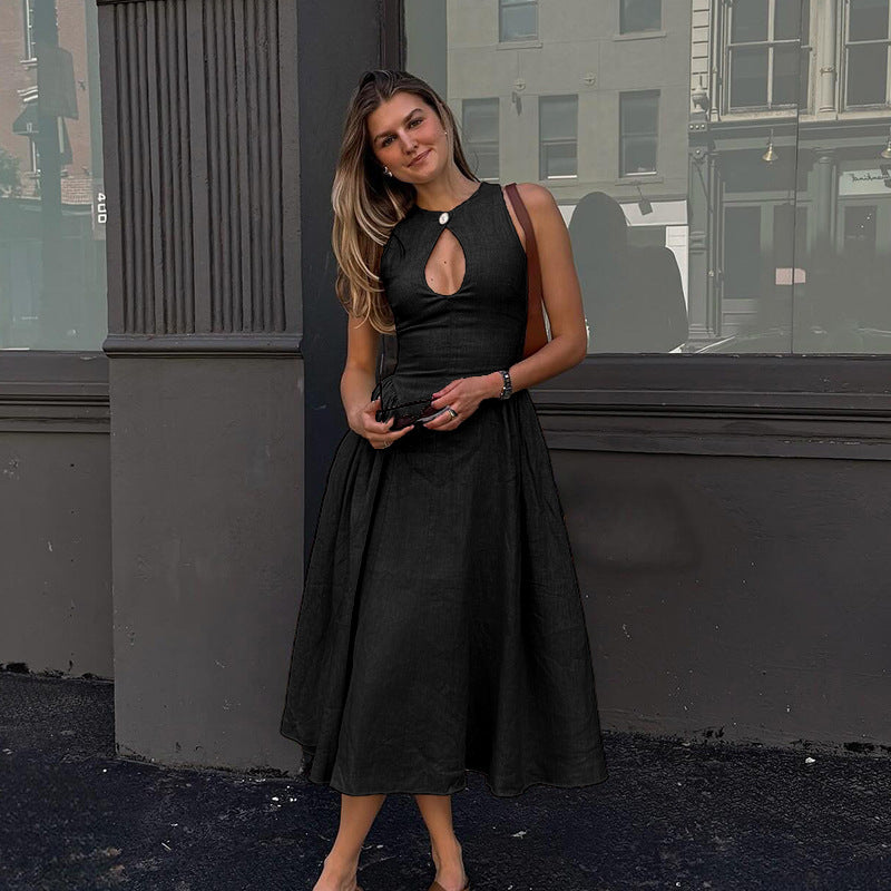 Women's midi dress with chic keyhole neckline and elegant skirt, size S