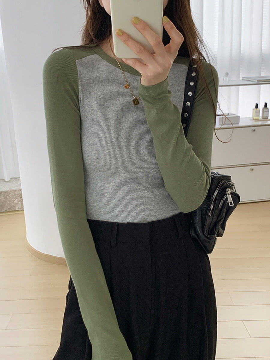 Women's figure-hugging knit dress with button details, size
