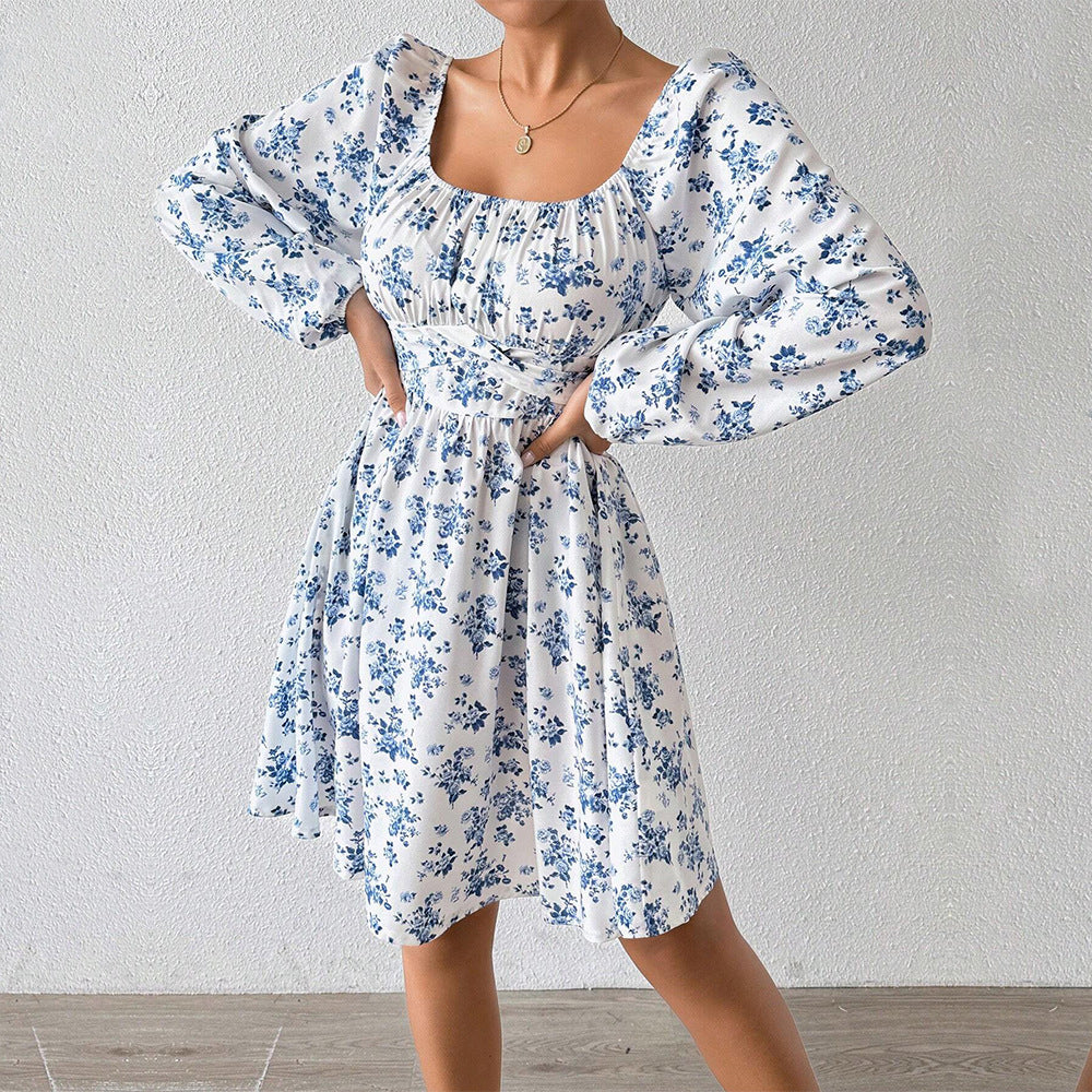 Women's airy floral dress with elegant ruching and long sleeves, size