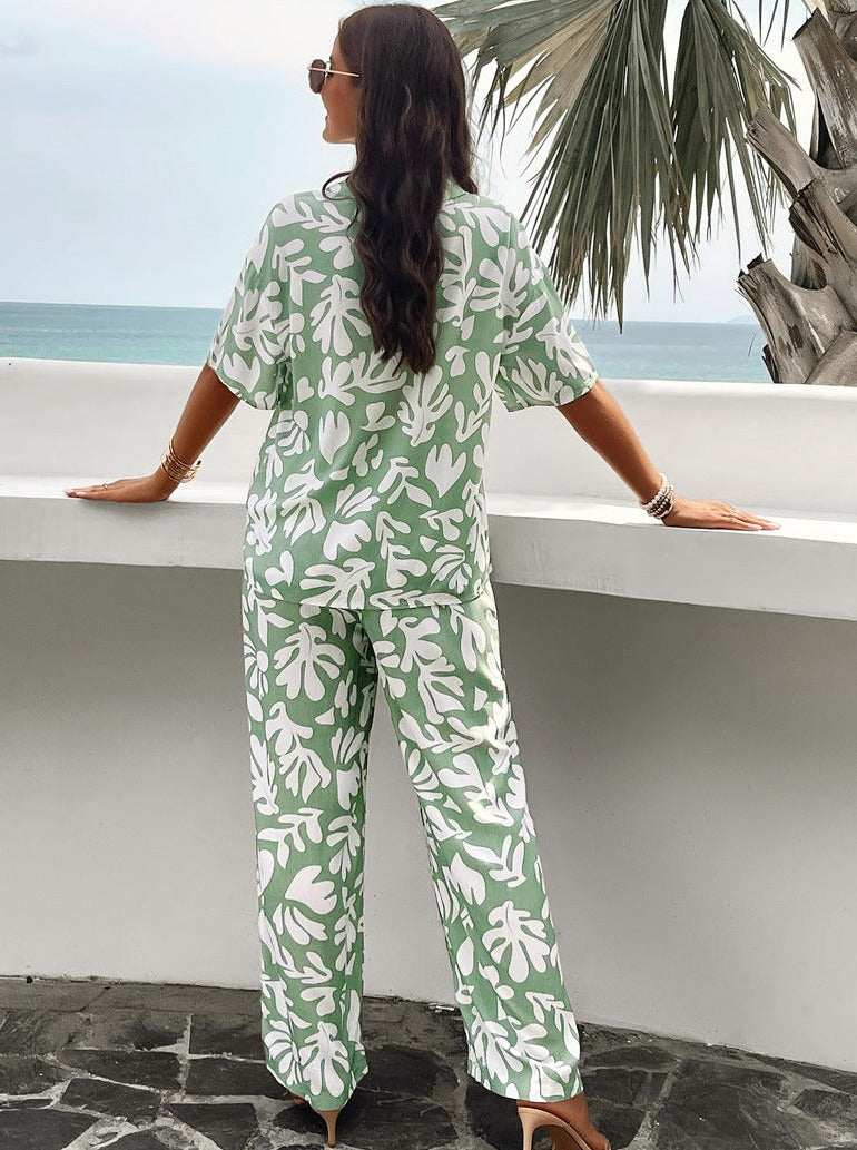Valenzora | Summer suit with print and short sleeves