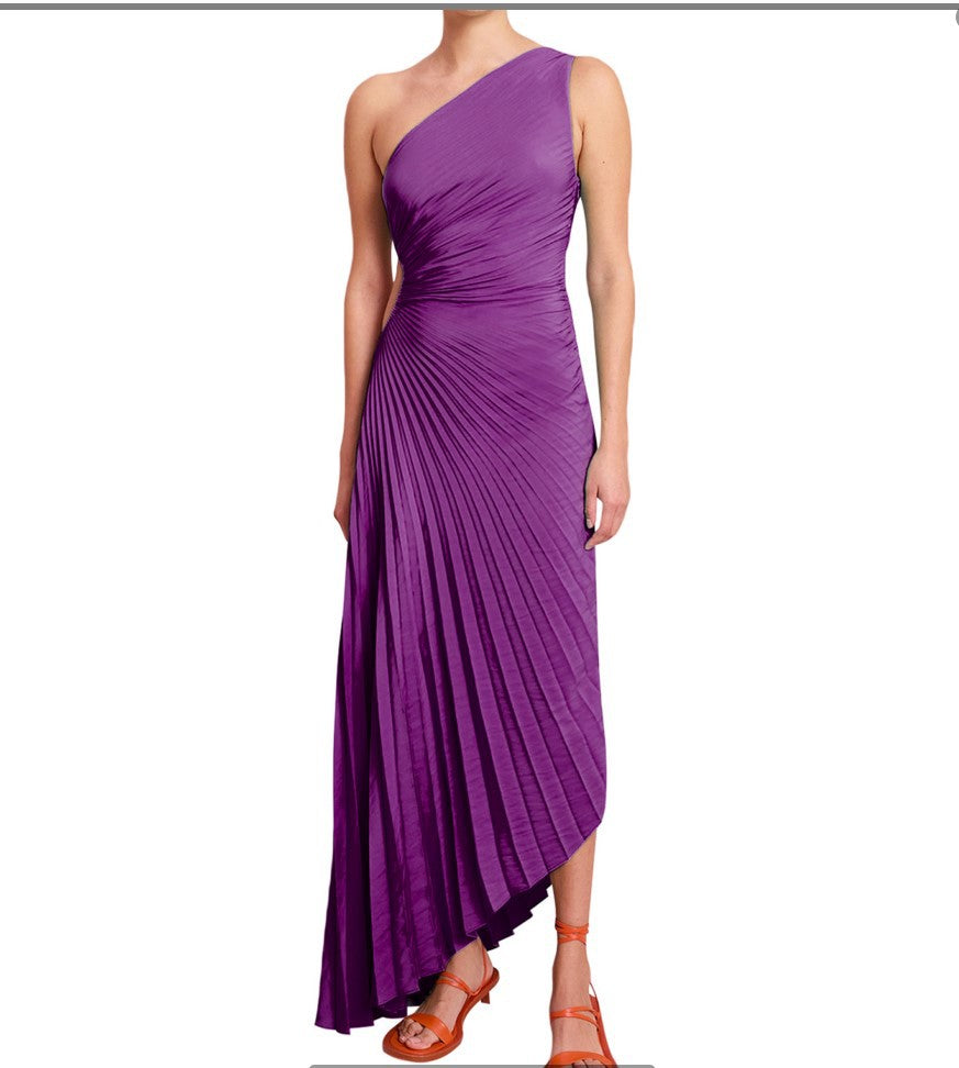 Valenzora | One Shoulder Pleated Midi Dress
