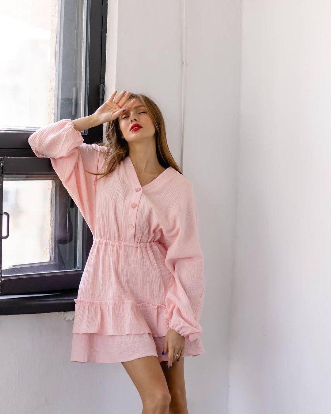 Damen-Babydollkleid für die Freizeit mit Knopfdetails und voluminösen Ärmeln, Größe [size missing]