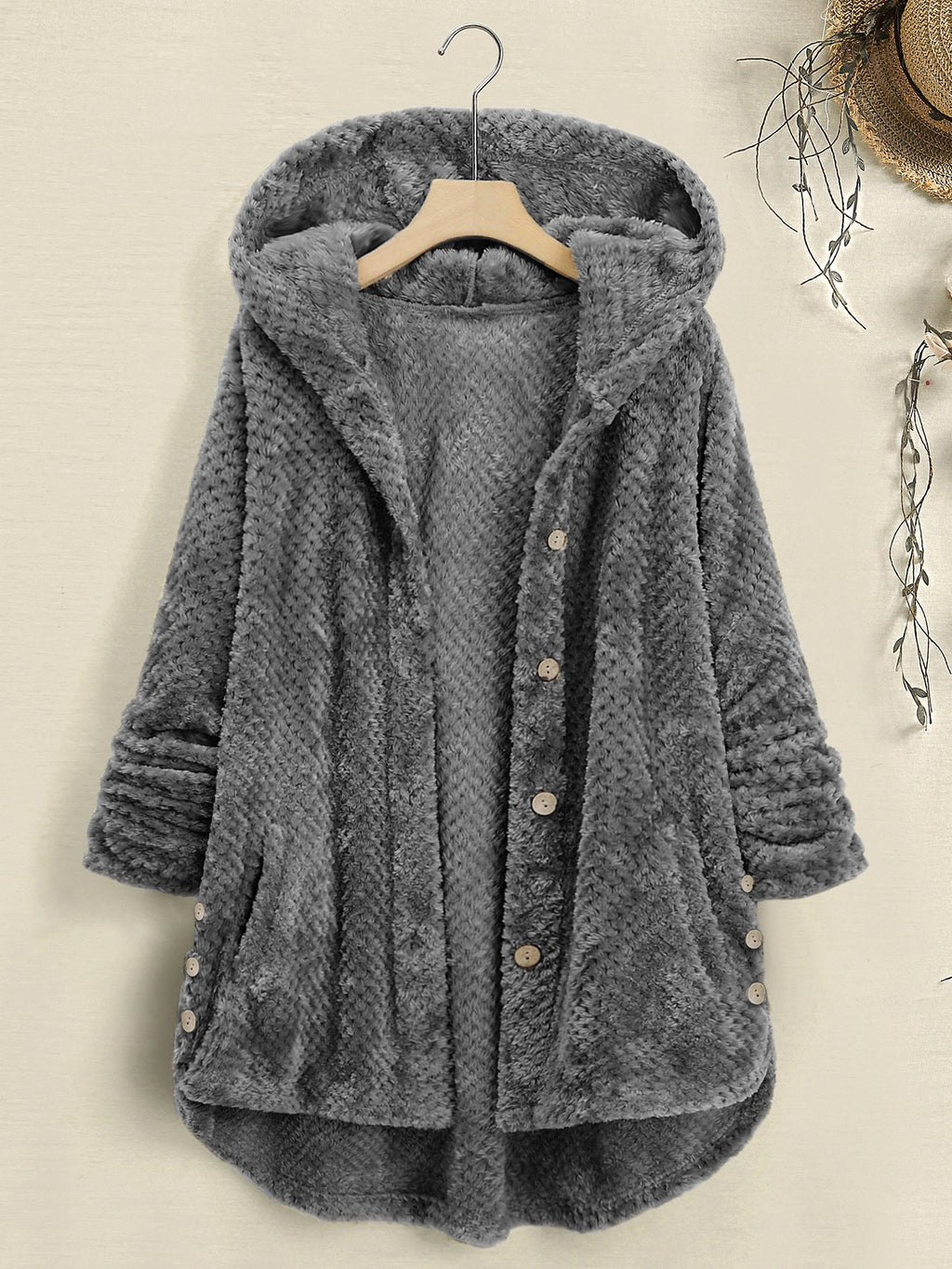 A relaxed sweater from Tiara