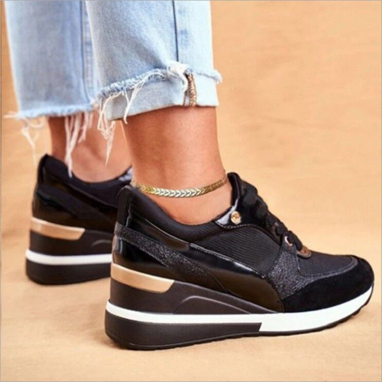 Modische Damen-Sneaker mit elegantem Metallic-Detail und sportlicher Sohle, Größe Valenzora