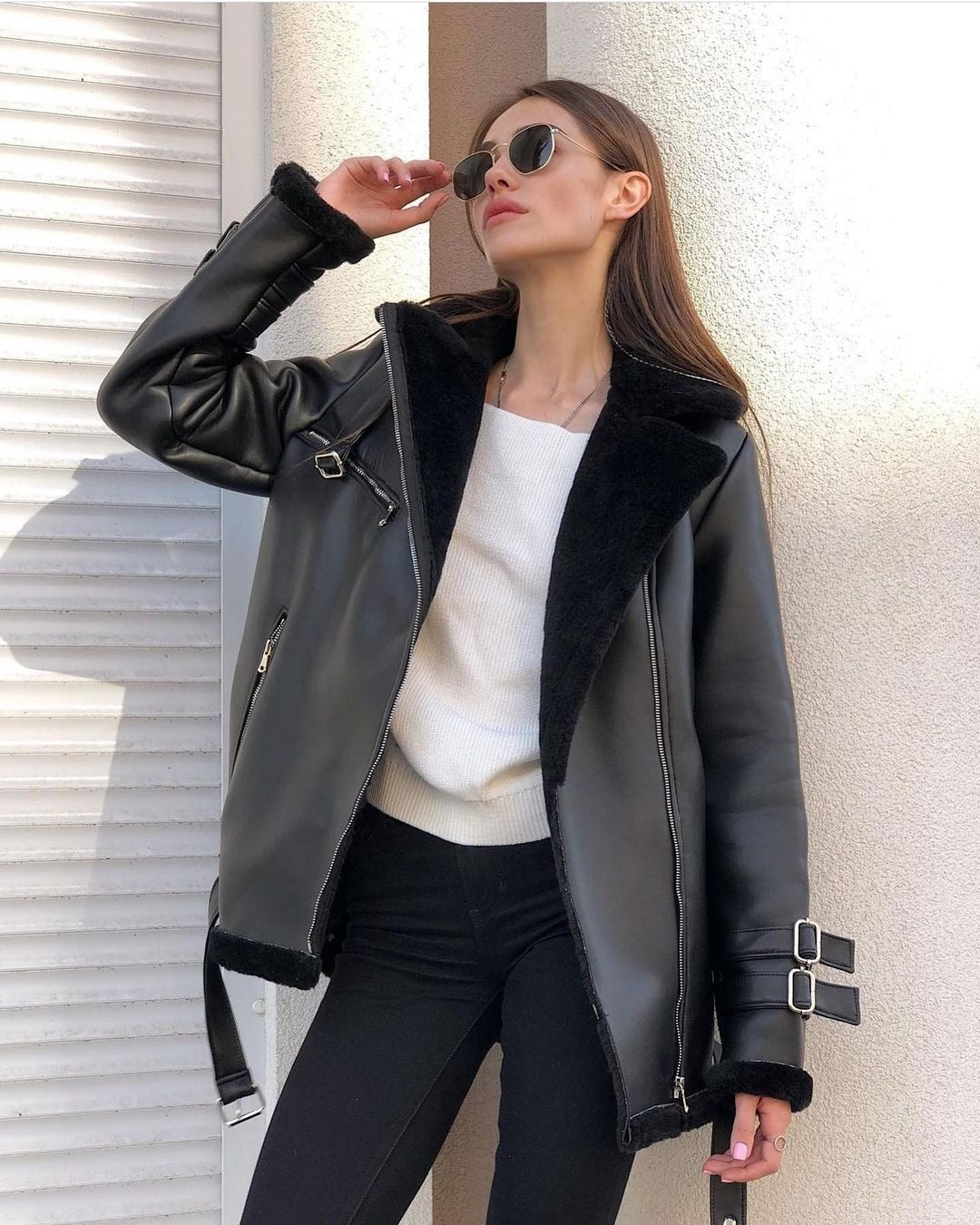 Women's leather jacket with cozy lining, size