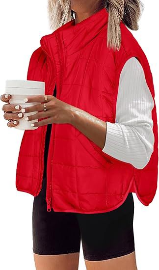 Women's quilted vest with high collar and practical side pockets, size