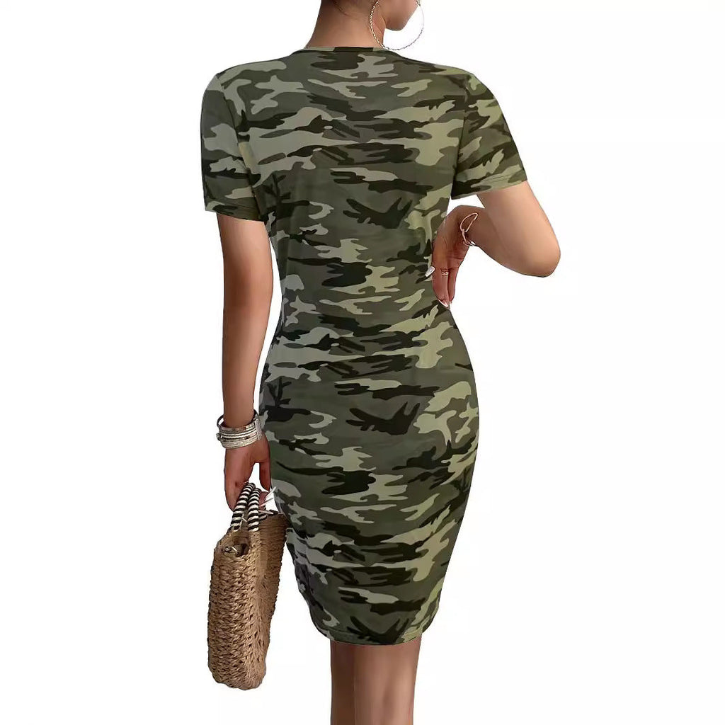 Women's short-sleeved dress in trendy camouflage style with a figure-hugging cut and V-neck, size [size]