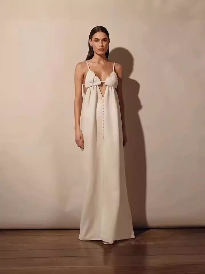 Valenzora | Maxi dress with V-neck and high floral slit