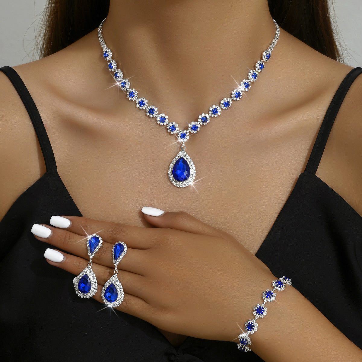 Valenzora - Galvanized Rhinestone Jewelry Set