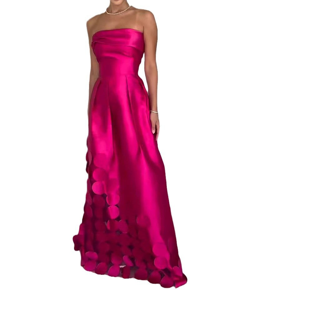 Women's evening dress with an exciting layered design and sophisticated details, size Valenzora