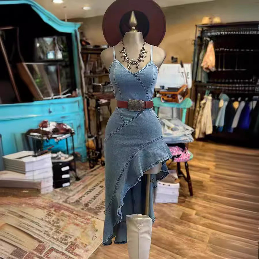 Valenzora | Jeanskleid mit Rüschensaum und Schlitz