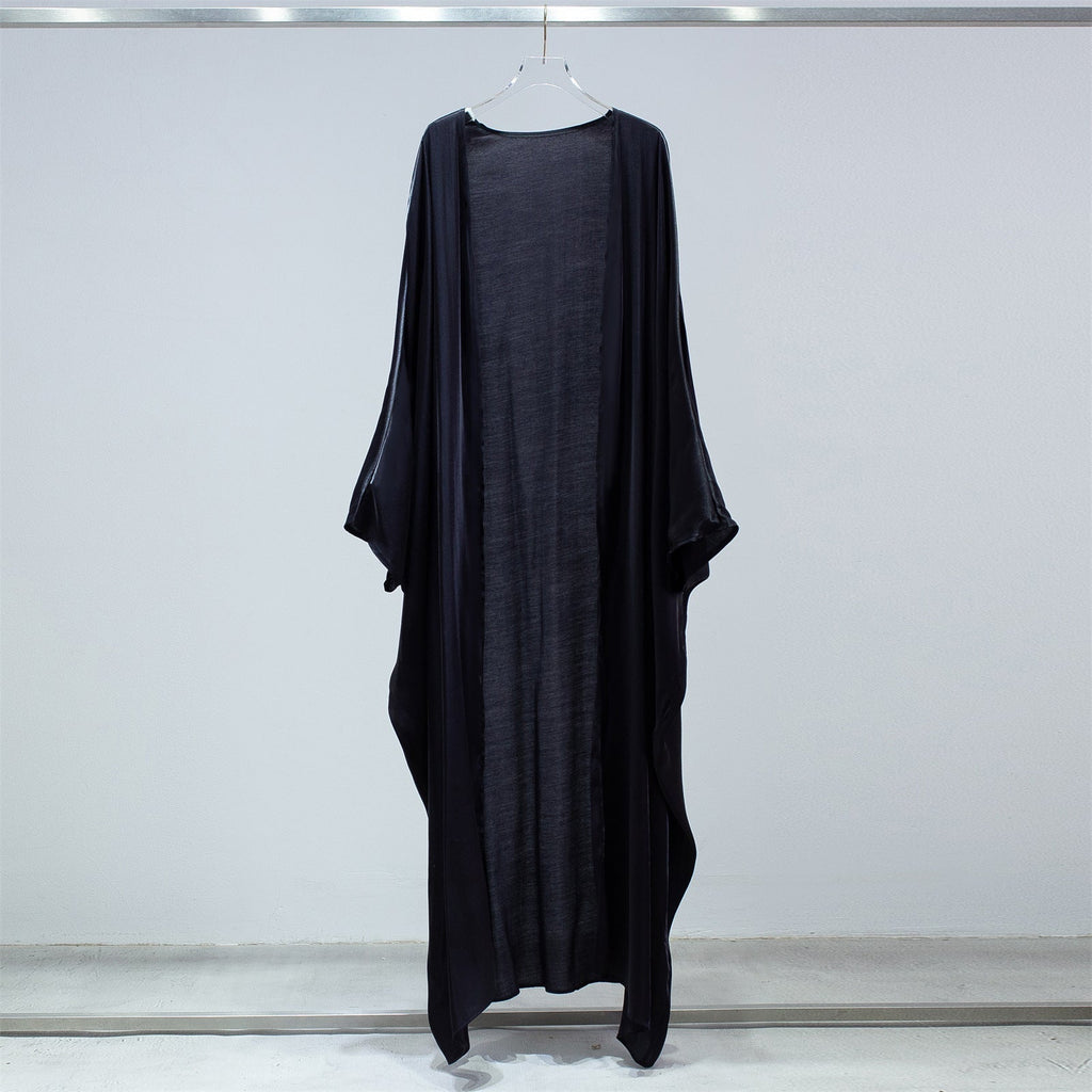 Größe des langen Cardigans für Damen