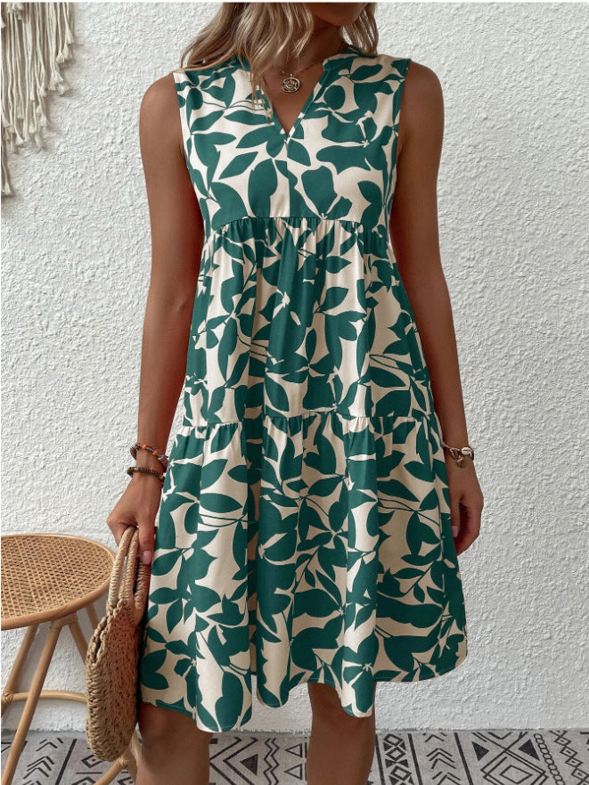 Women's airy sleeveless summer dress with floral patterns and a wide cut, size [size missing]
