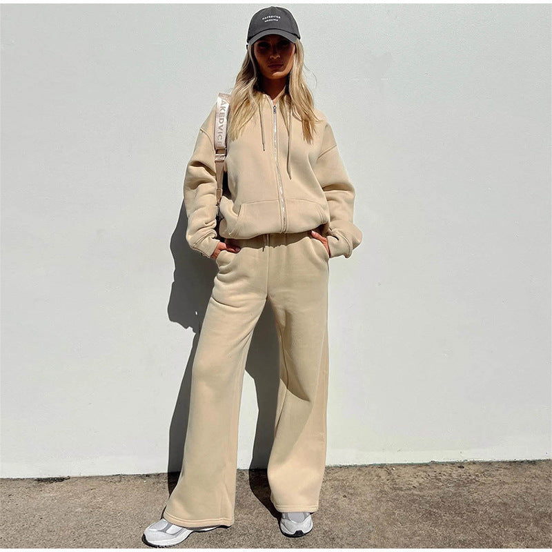 Women's sports fleece set with high-quality zipper and practical pockets, size S