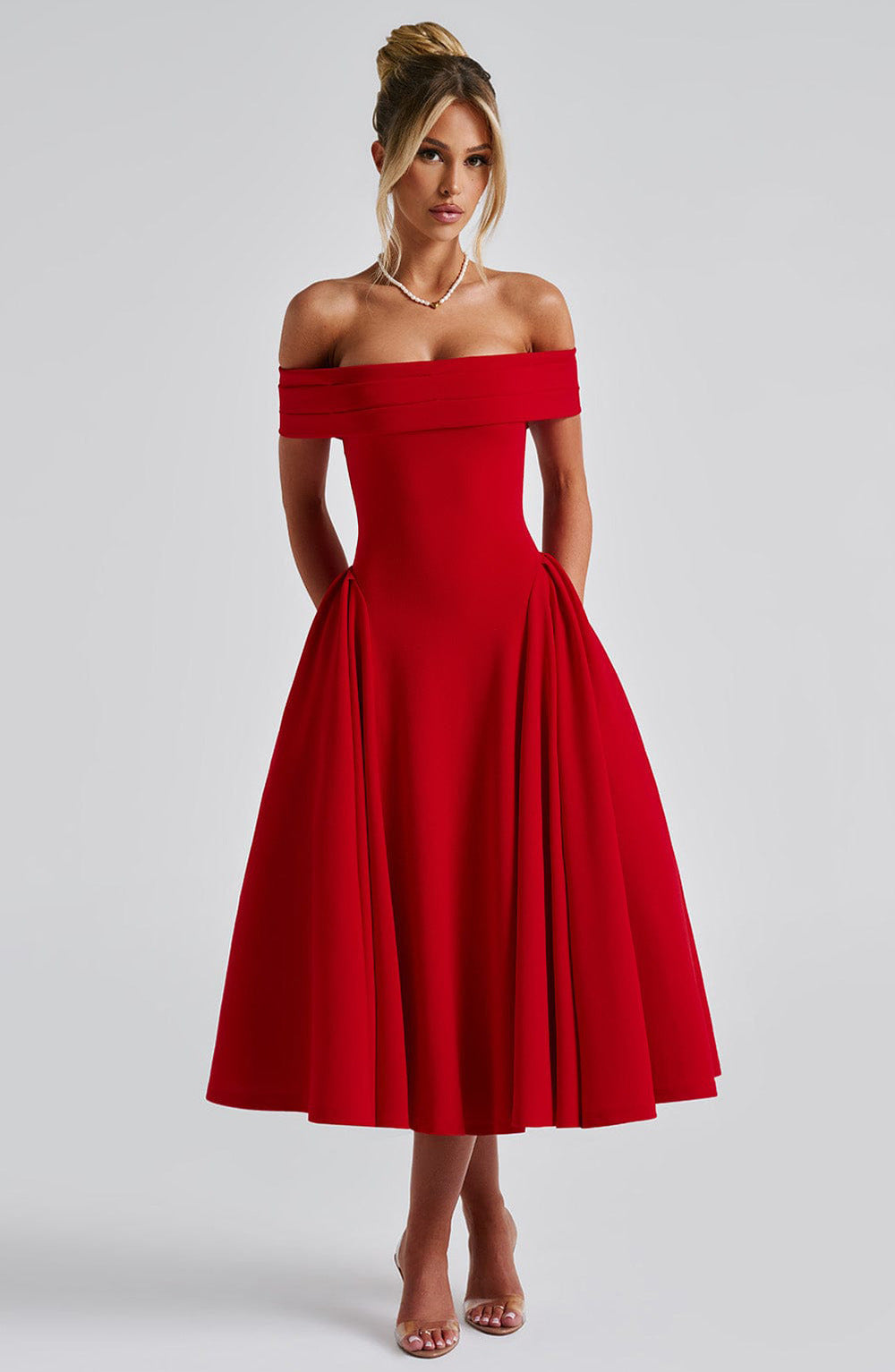 Elegantes Damenabendkleid mit Carmen-Ausschnitt und voluminösem Rock, Größe S