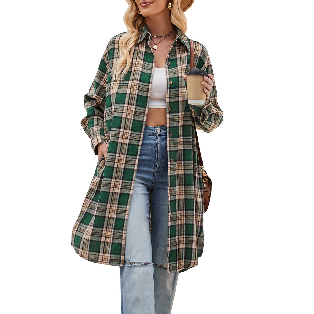 Women's casual flannel shirt jacket in an oversized cut, size S