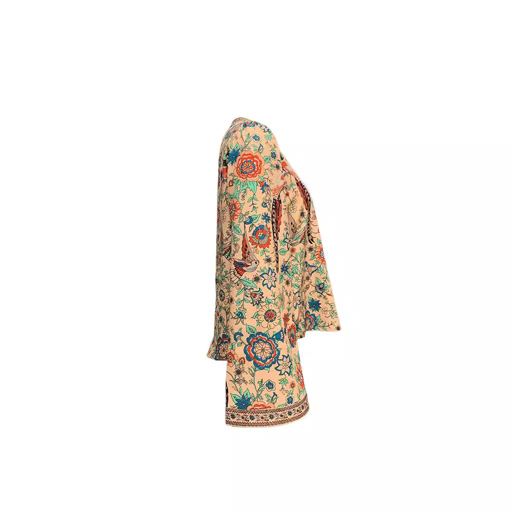 Women's blouse with floral pattern and wide sleeves, size
