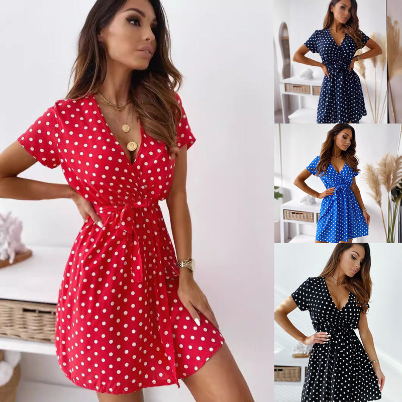 Valenzora | Short-sleeved V-neck elasticated tie dress