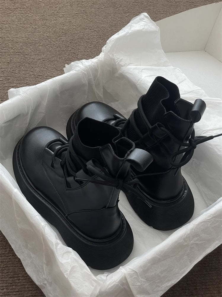Valenzora | Thick veteran boots