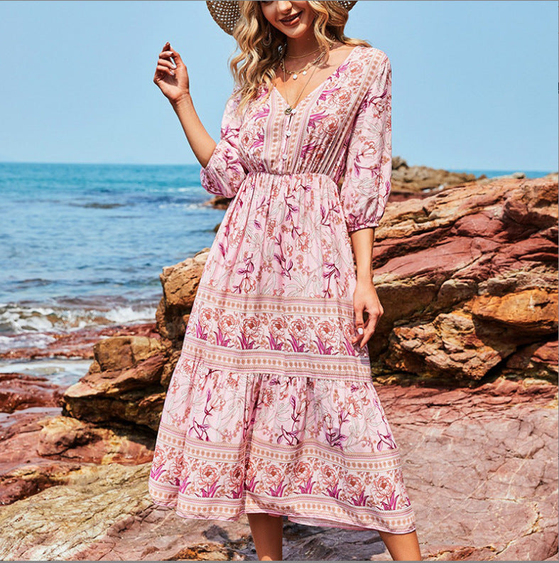 Valenzora | Women's midi dress with V-neck and floral pattern