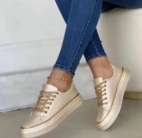 Damen-Sneaker mit modischem Satinobermaterial und eleganten Goldakzenten, Größe Valenzora
