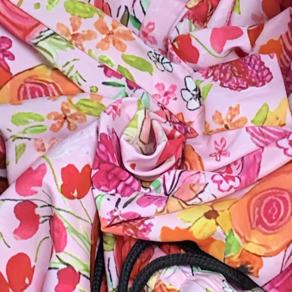 Damenhose mit weitem Bein, Blumenmuster, elastischem Bund und praktischen Taschen, Größe
