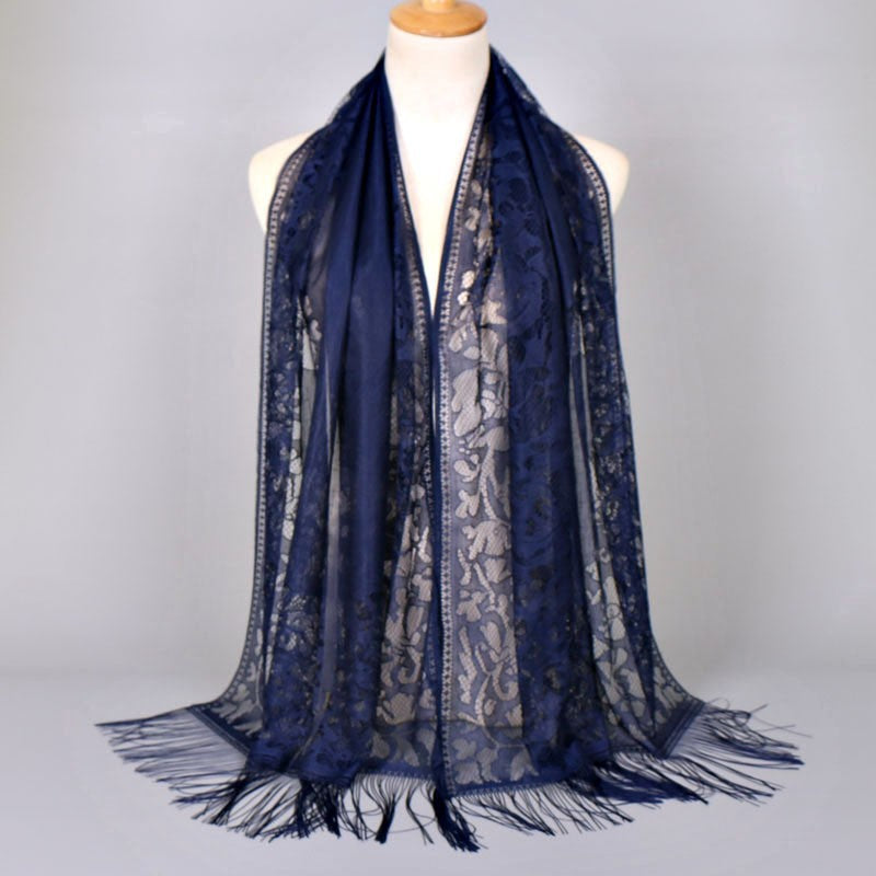 Women's long lace scarf with fringed edges, size