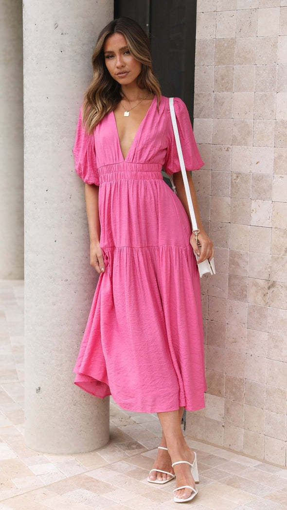 Valenzora | Eng anliegendes Midikleid
