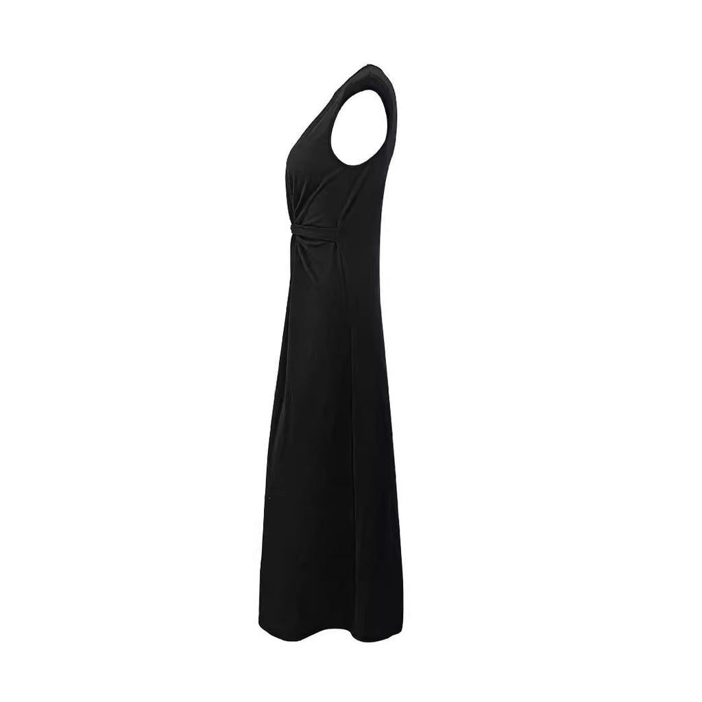 Women's elegant evening dress with chic pleats and figure-hugging cut, size [size missing]