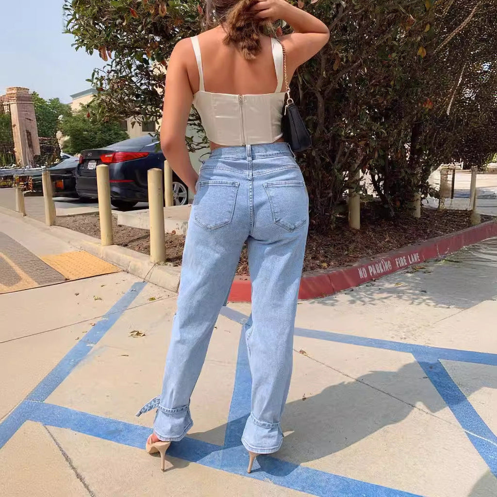 Women's distressed jeans in a modern wide cut with casual elegance, size Valenzora