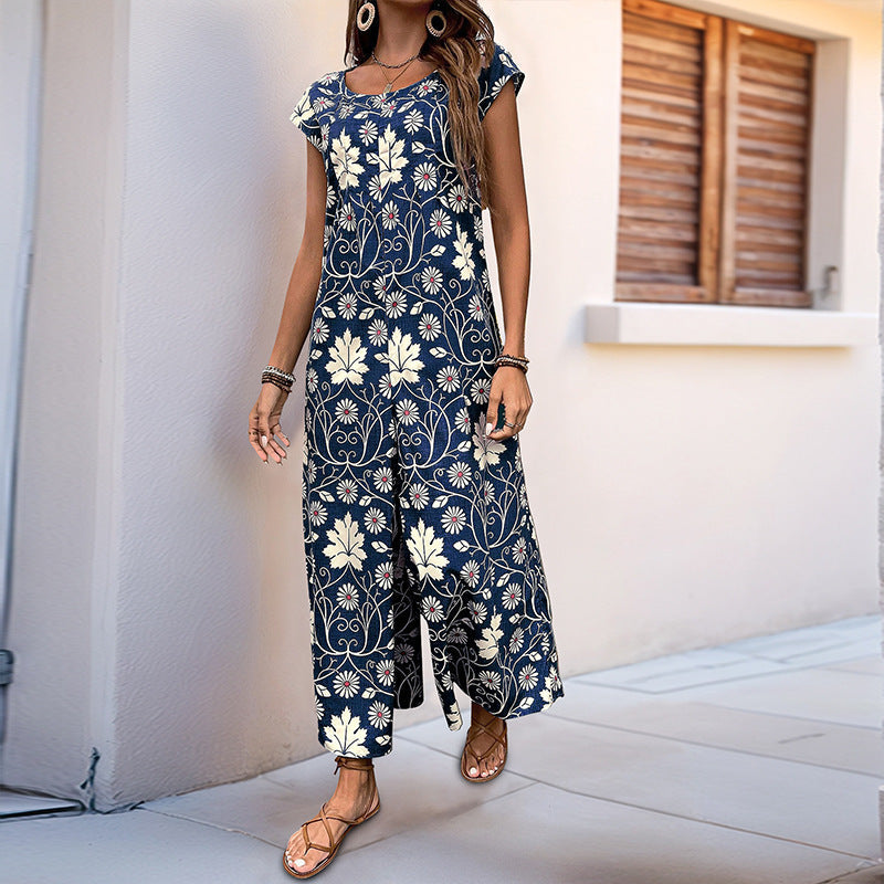 Women's jumpsuit with floral pattern and practical pockets, size