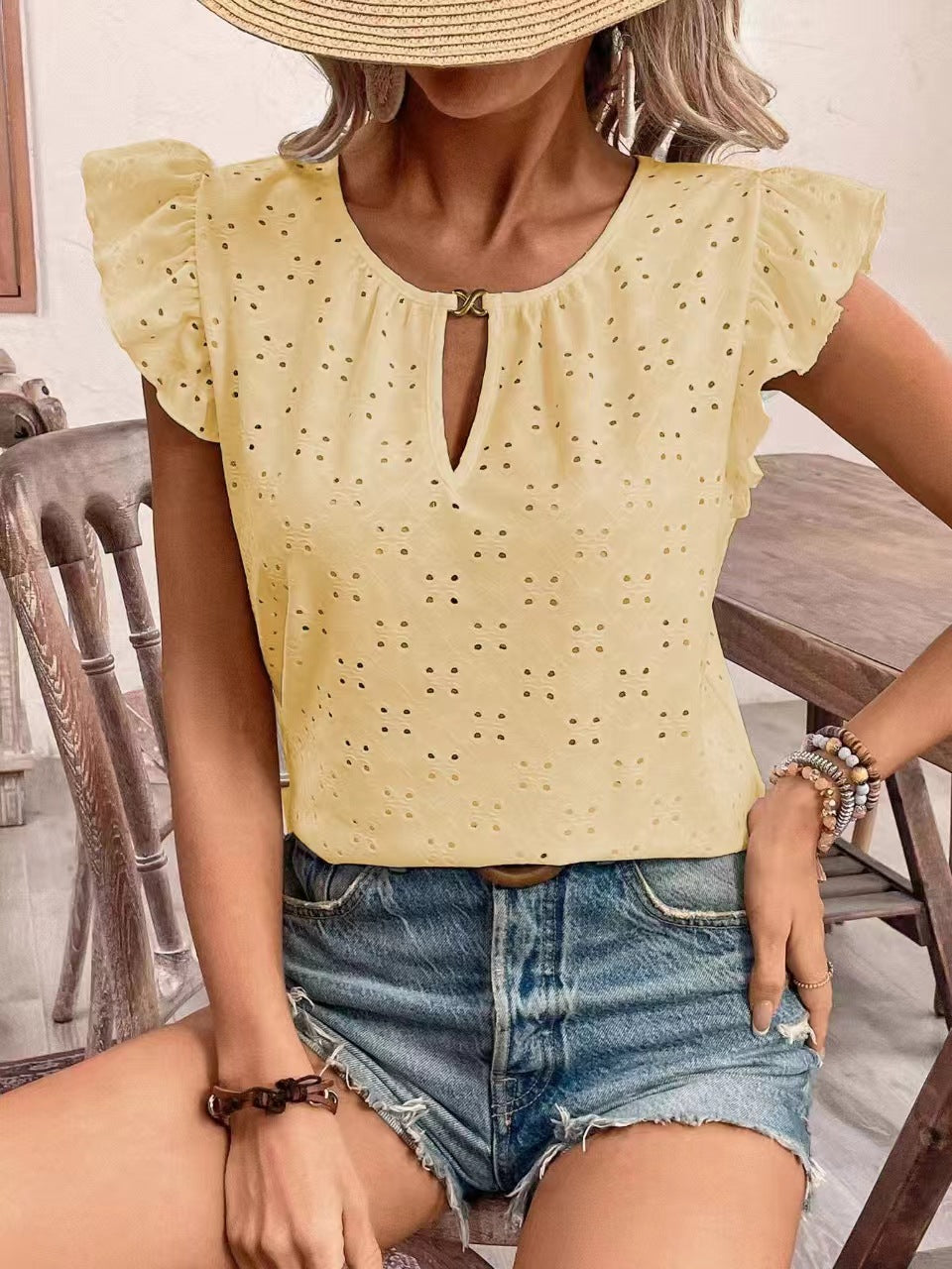 Damenbluse mit Rüschendetails und Lochstickerei, Größe