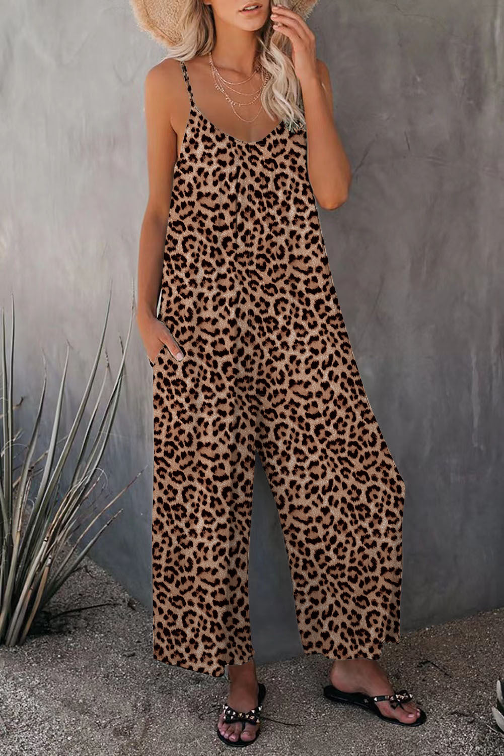Valenzora | Leopard print bag, loose strap jumpsuit, overall
