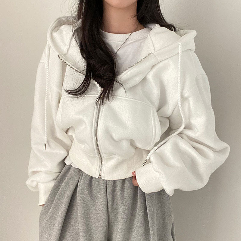 Women's oversized hoodie with practical pockets, size