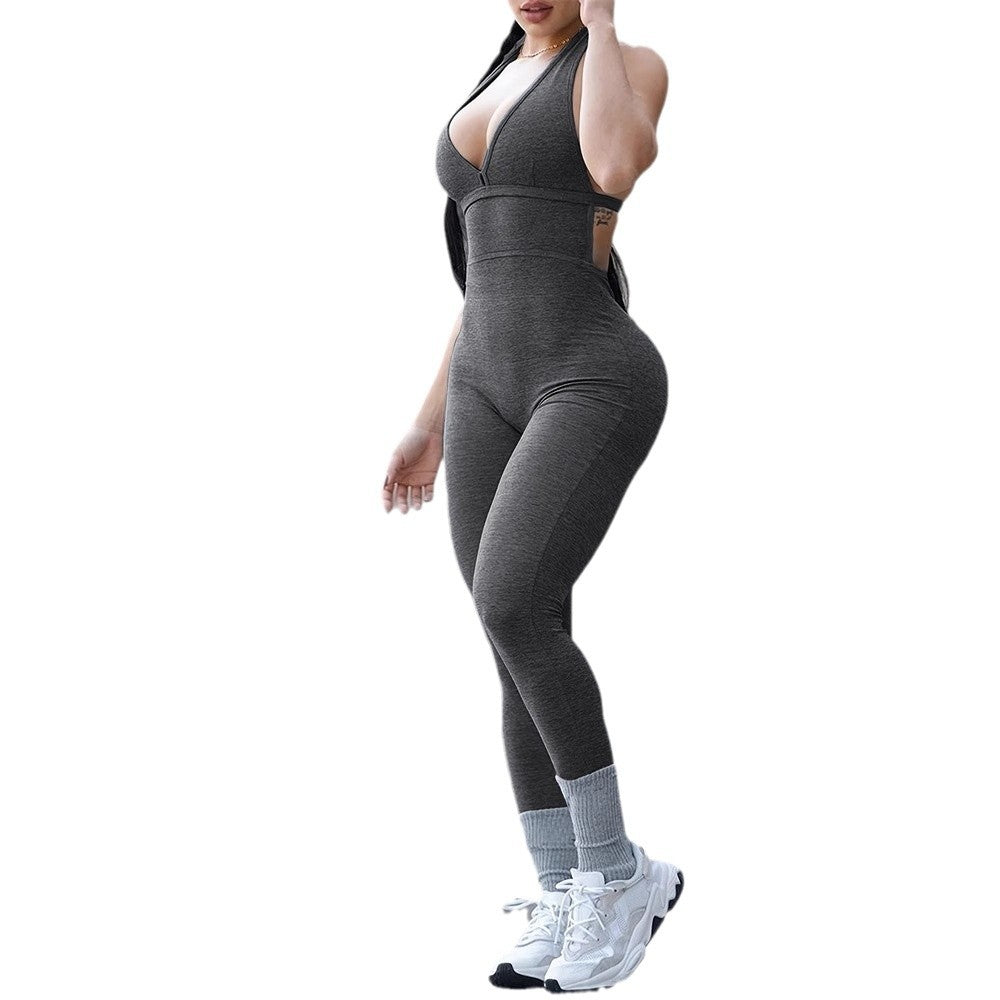 Women's tracksuit with ergonomic cut and breathable material, size