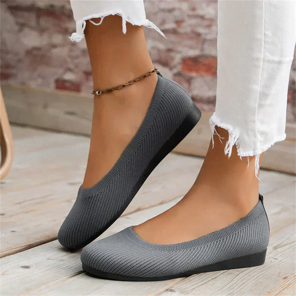 Valenzora | Bequeme orthopädische Hausschuhe für Damen – Stilvolle und stützende Schuhe