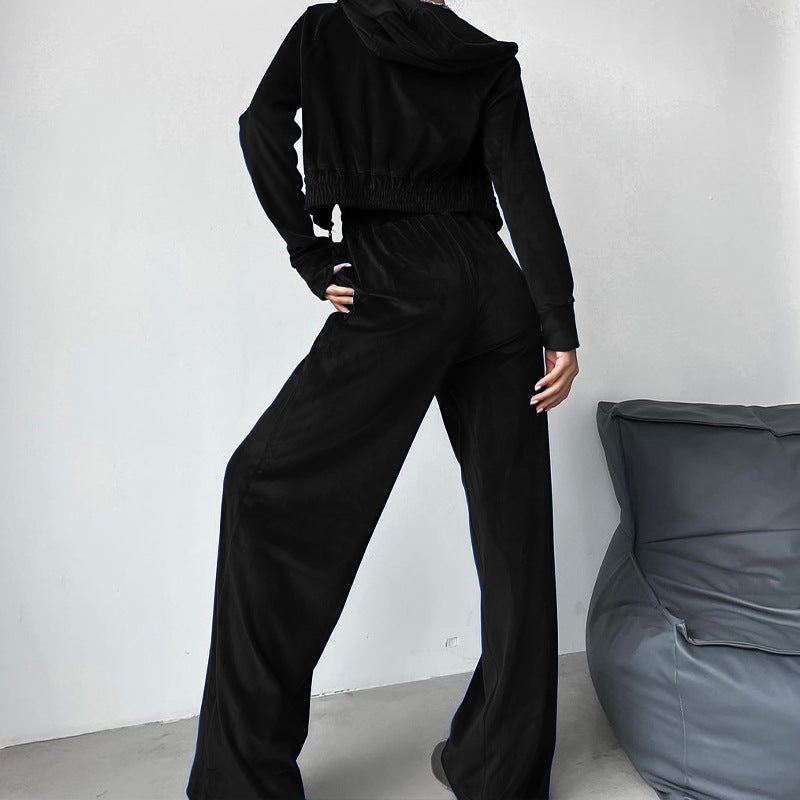 Women's sporty leisure set with casual hooded jacket and wide-leg trousers, size S