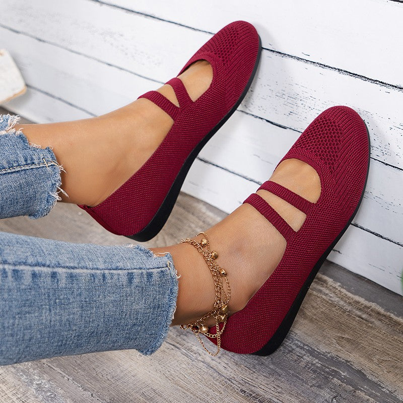 Valenzora | Flat slippers with strap across the instep and flat sole for women