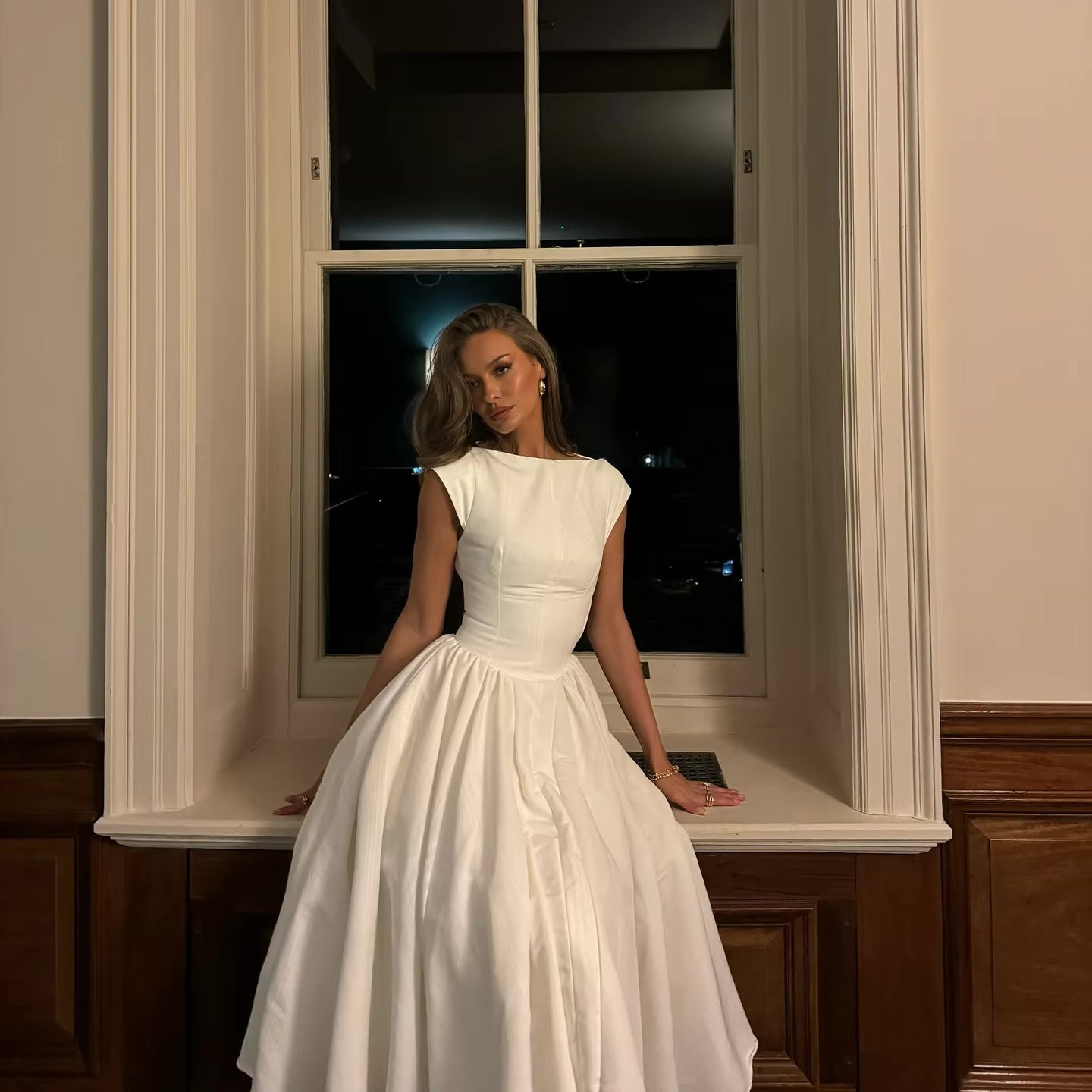 Damen A-Linien-Kleid mit elegantem Bustier-Oberteil und schwingendem Rock, Größe